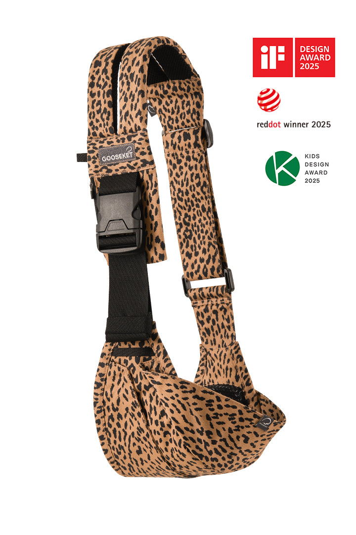レオパード柄 抱っこ紐 BABYBJORN レオパード 抱っこ紐 ベビーキャリアone (BABY BJORN